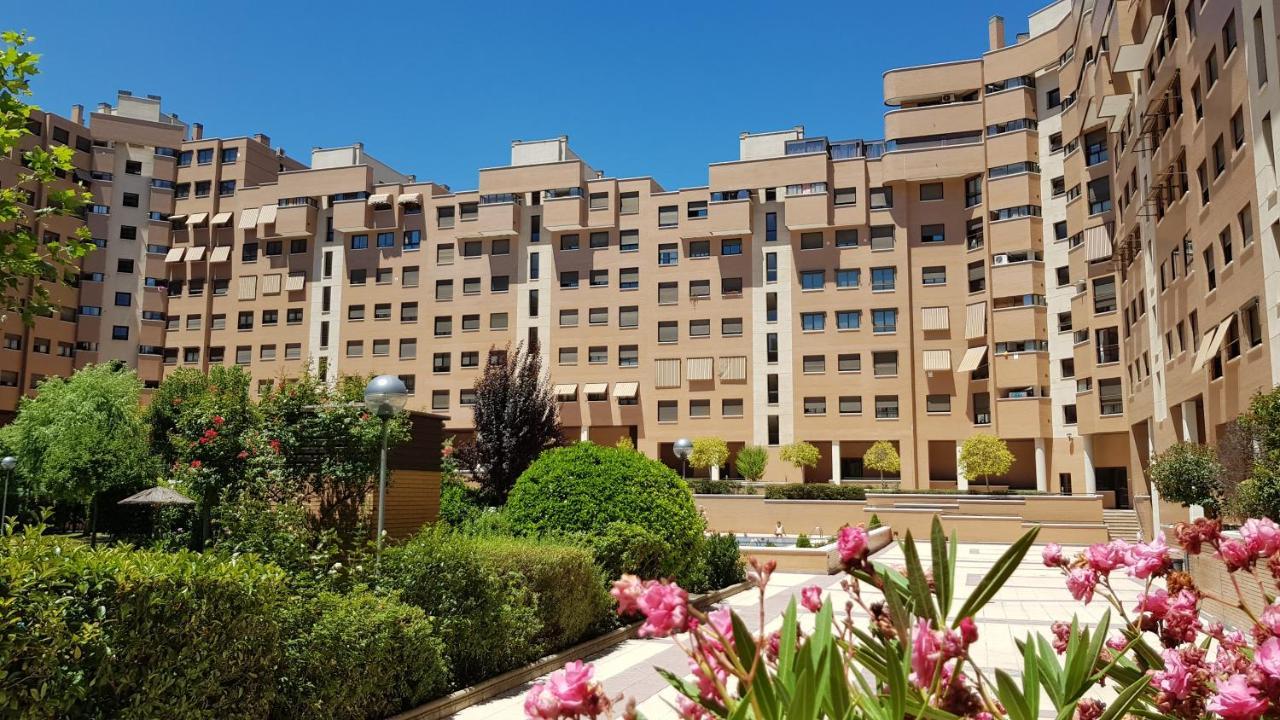 Residencial En Madrid Alquiler De Corta Estancia No Turistico Extérieur photo