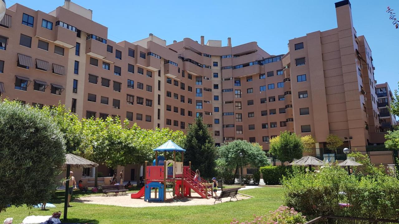 Residencial En Madrid Alquiler De Corta Estancia No Turistico Extérieur photo