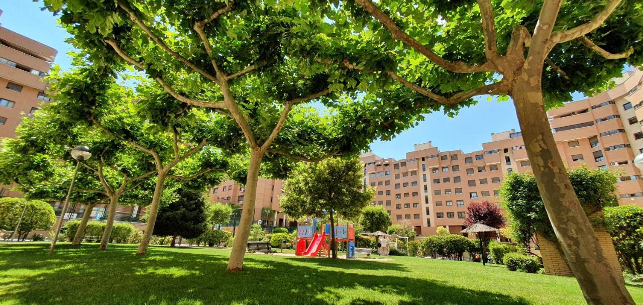 Residencial En Madrid Alquiler De Corta Estancia No Turistico Extérieur photo